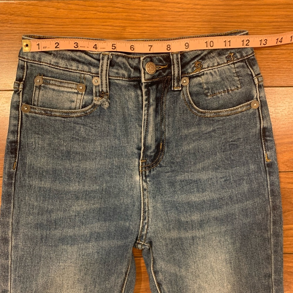 R13 Distressed Hem High Waist Crop Denim Jeans - Picture 9 of 15